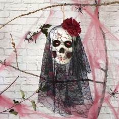 Череп готический Валькирия черный с красным №10049