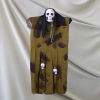 Декор для Хелловіну Примарний Череп (125см) гірчичний з чорним 10096