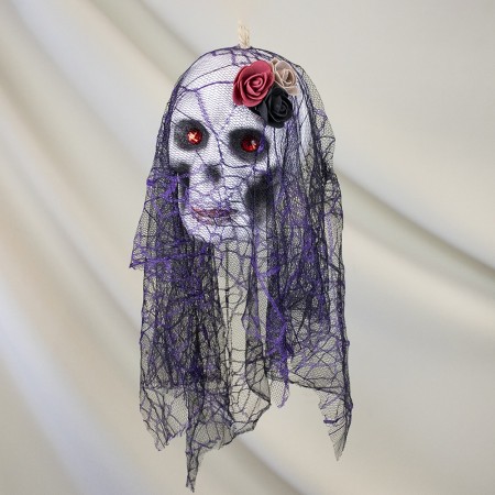Декор подвесной череп Дева в монтилье 13811 (черный с фиолетовым)