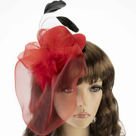 Шляпка Гламур с бутоньеркой и вуалью (красная)