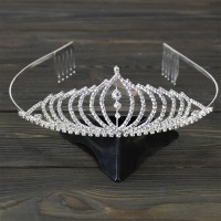 Диадема со стразами металлическая 13836