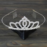 Диадема со стразами металлическая 13838