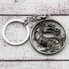 Брелок БКИМ 2010 Мортал Комбат логотип (серебро антик)