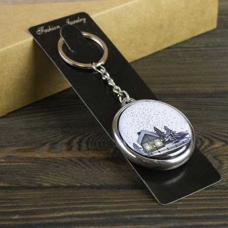 Брелок 6852 объемный Рождественский домик в лесу