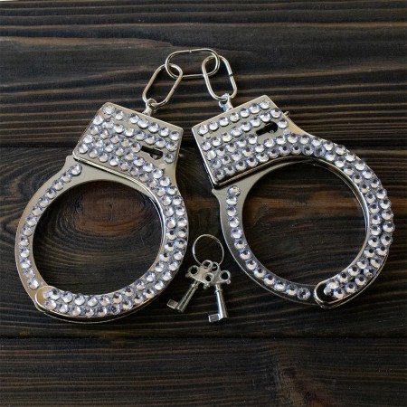 Наручники игровые Shine со стразами на блистере