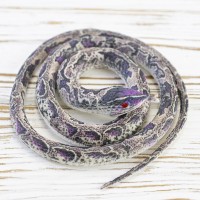 Гумова змія 75см KP (бузково-коричнева)